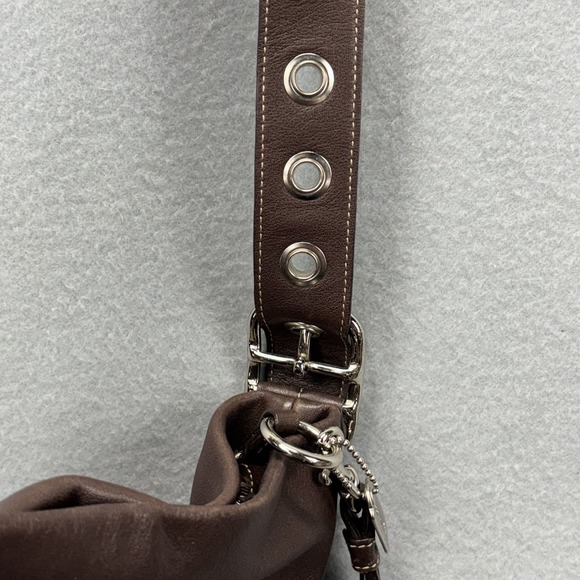 Coach Crossbody Bag Womens Adjustable Strap Tassel Zip Pocket Leather F06X-1415 - Picture 9 of 12